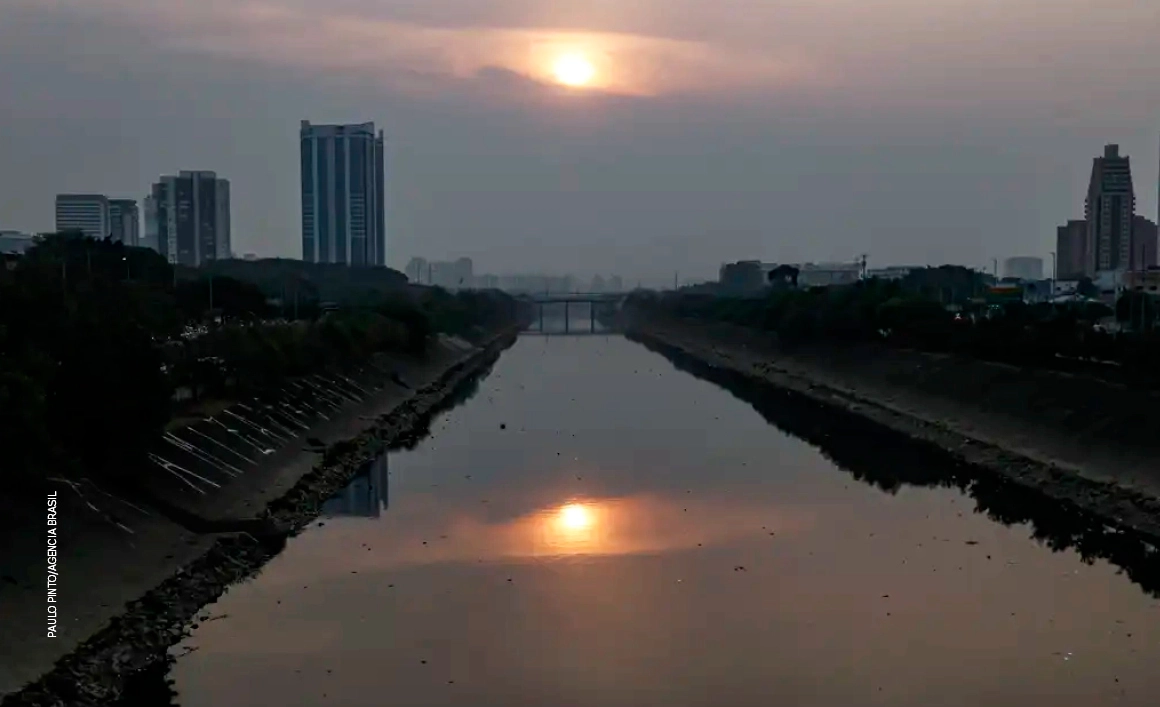 Aumenta poluição no rio Tietê