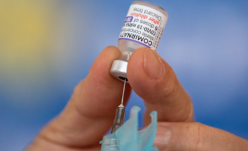 Vacina contra a Covid-19 passa a ser obrigatória em 2024 para crianças