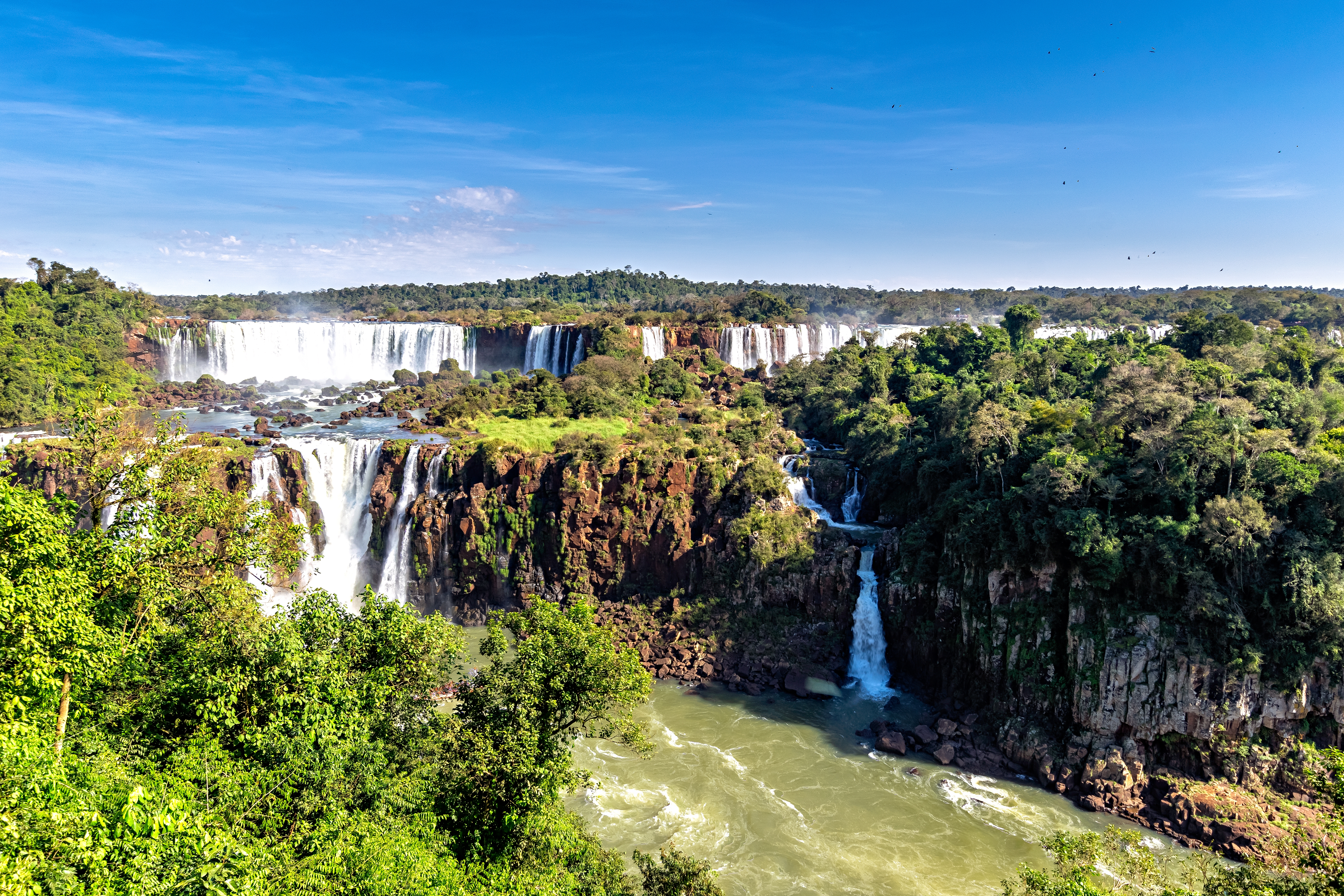 Imagem Cataratas do Iguaçu têm segundo recorde de vazão em 25 anos