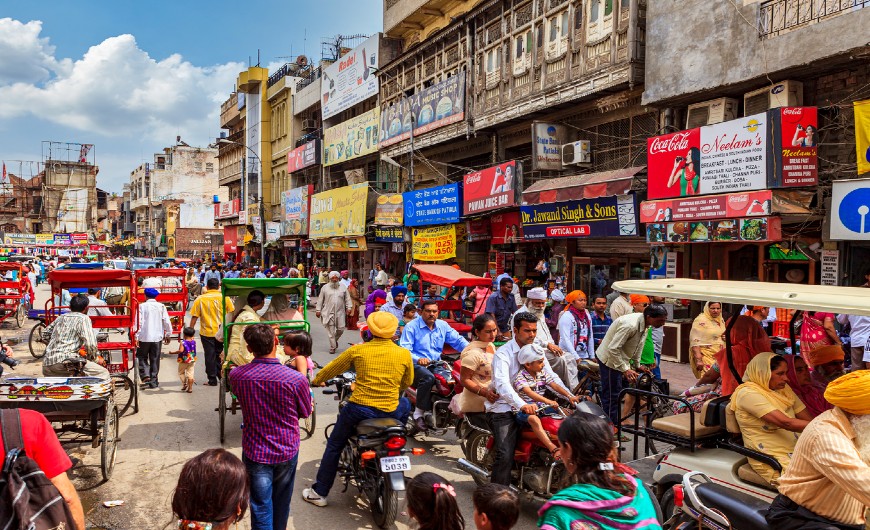Índia ultrapassa a China e se torna o país mais populoso do mundo