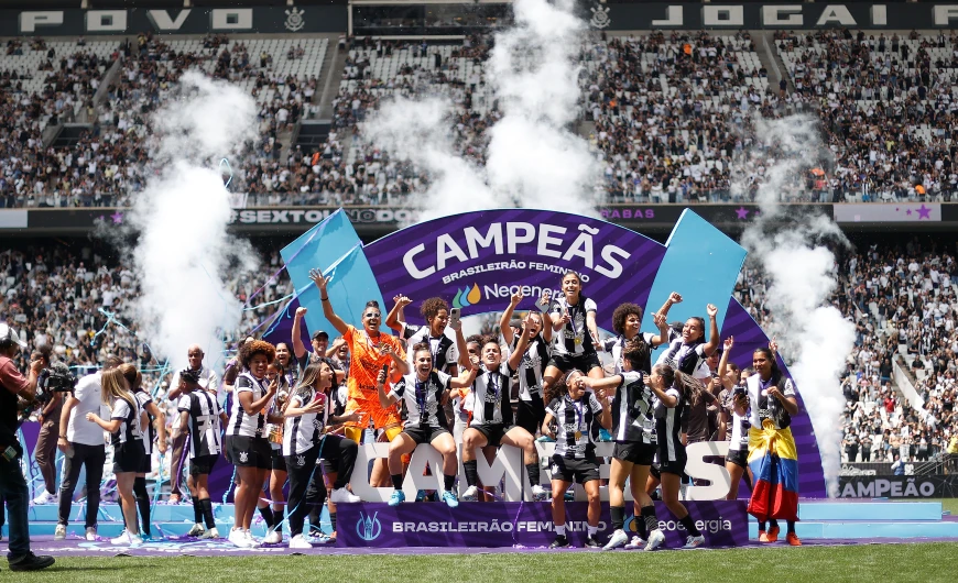 Corinthians leva o hexa no Brasileirão feminino